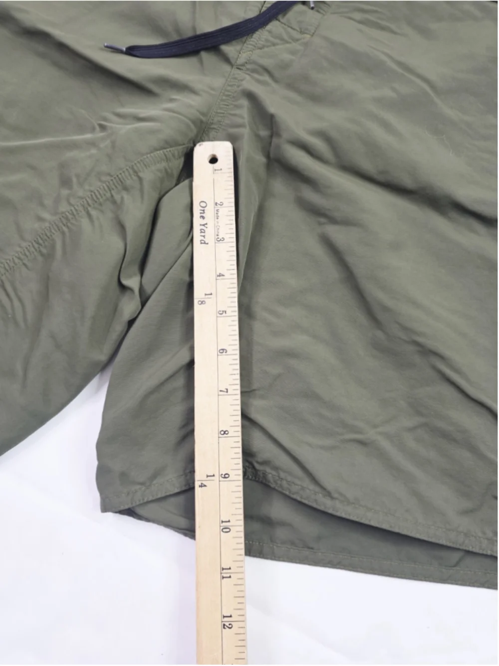 Patagonia Men's Swim Board Shorts Olive Green Inseam 10